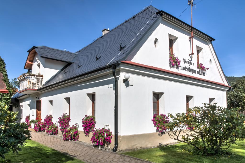 Pension Pod Morskym Okem Karlovice  Esterno foto