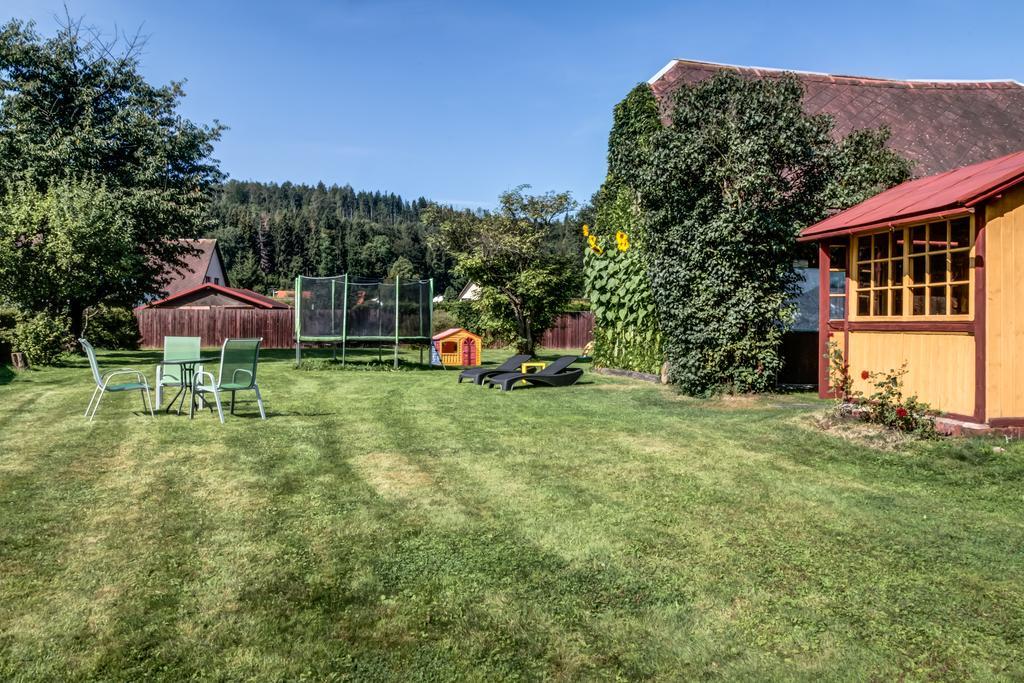 Pension Pod Morskym Okem Karlovice  Esterno foto