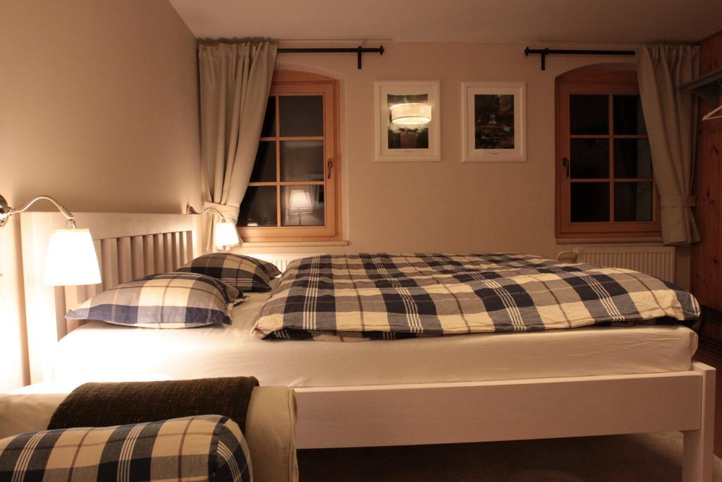 Pension Pod Morskym Okem Karlovice  Esterno foto