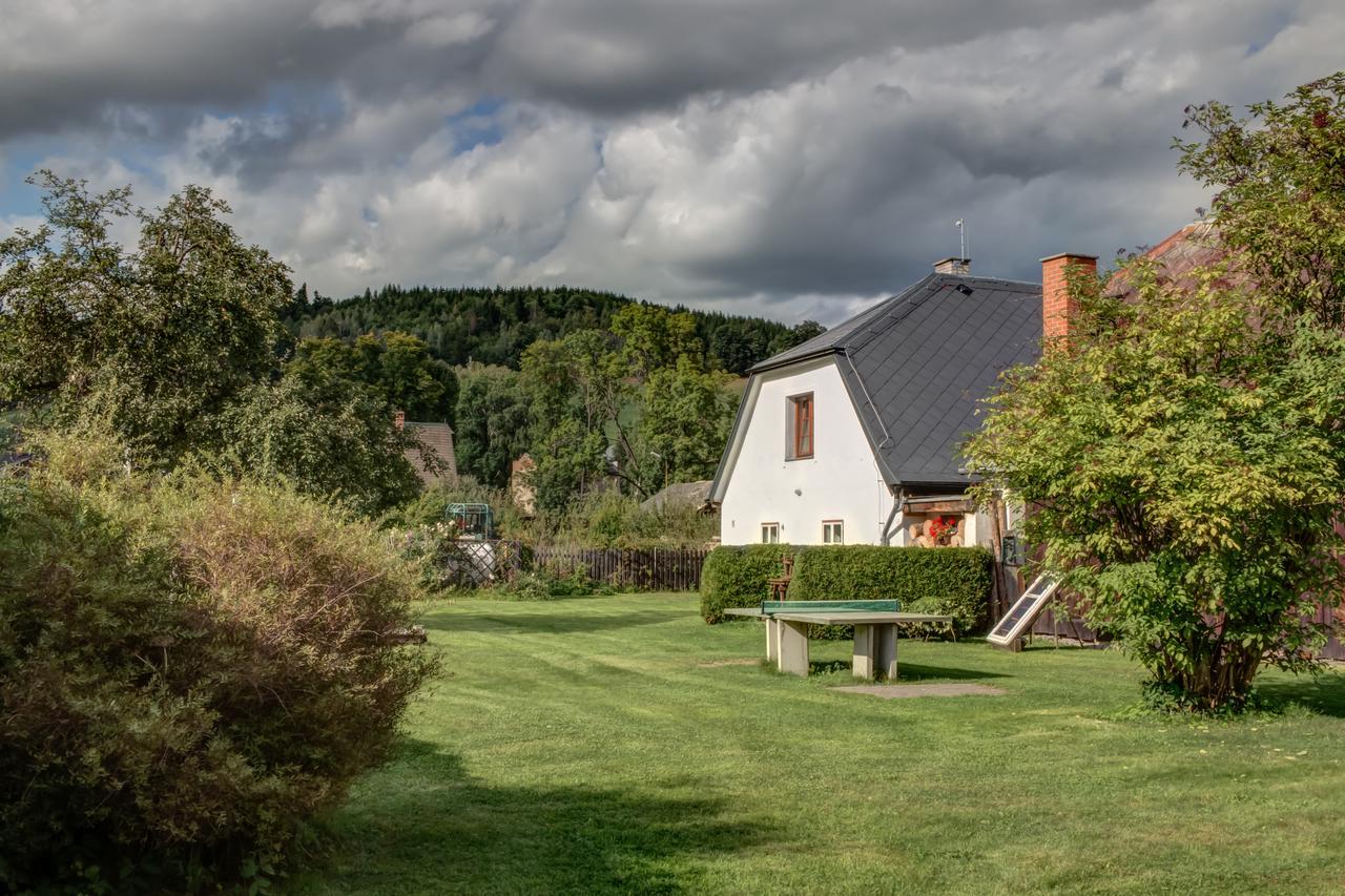Pension Pod Morskym Okem Karlovice  Esterno foto